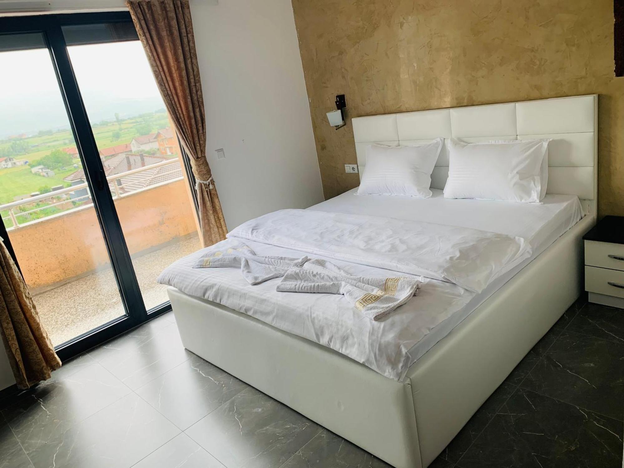 Hotel Albatros Prizren Dış mekan fotoğraf