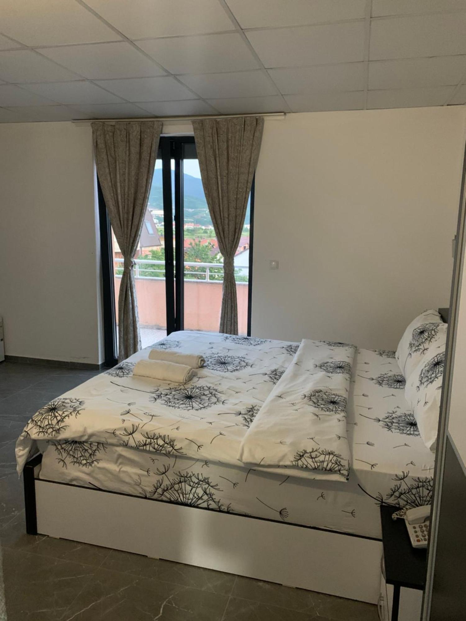 Hotel Albatros Prizren Dış mekan fotoğraf